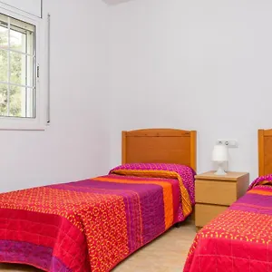 https://villa-carolina-mont-barbat.topcostabravahotels.com