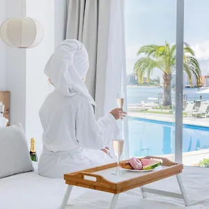 https://apartamentos-roc-portonova.balearic-islands.net